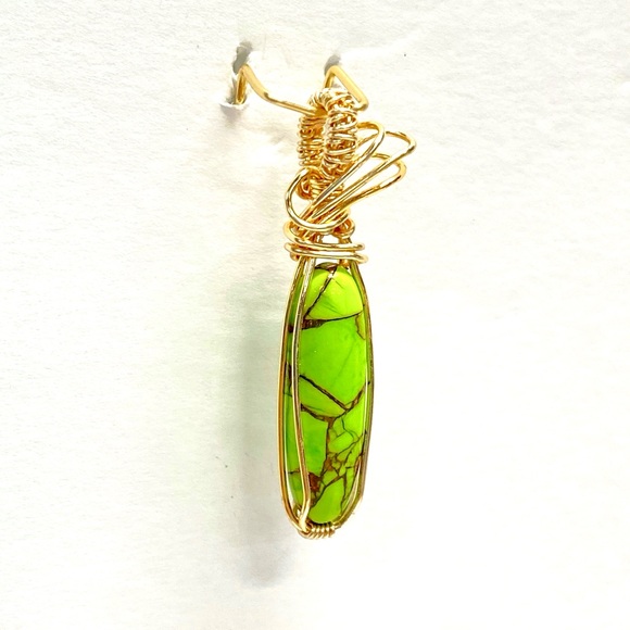 HANDCRAFTED Maverick Composite Cabochon Hand Wrapped Gold Plate Pendant Jewelry - Picture 8 of 10